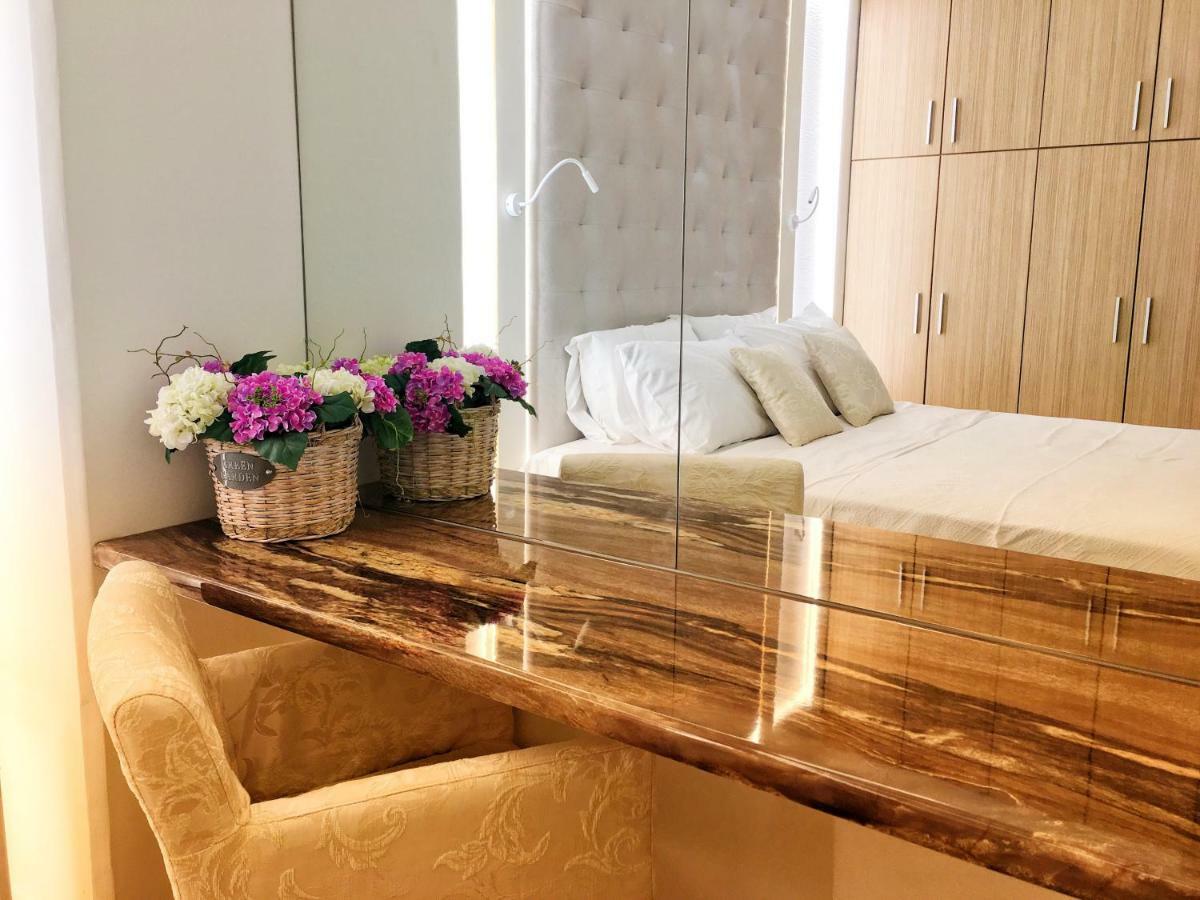 Апартаменты Flyviewflatsgold Privatehottub With Seaview Иксиа Экстерьер фото